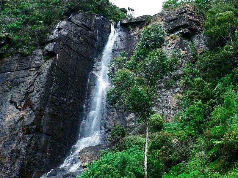 139349460lovers leap waterfall